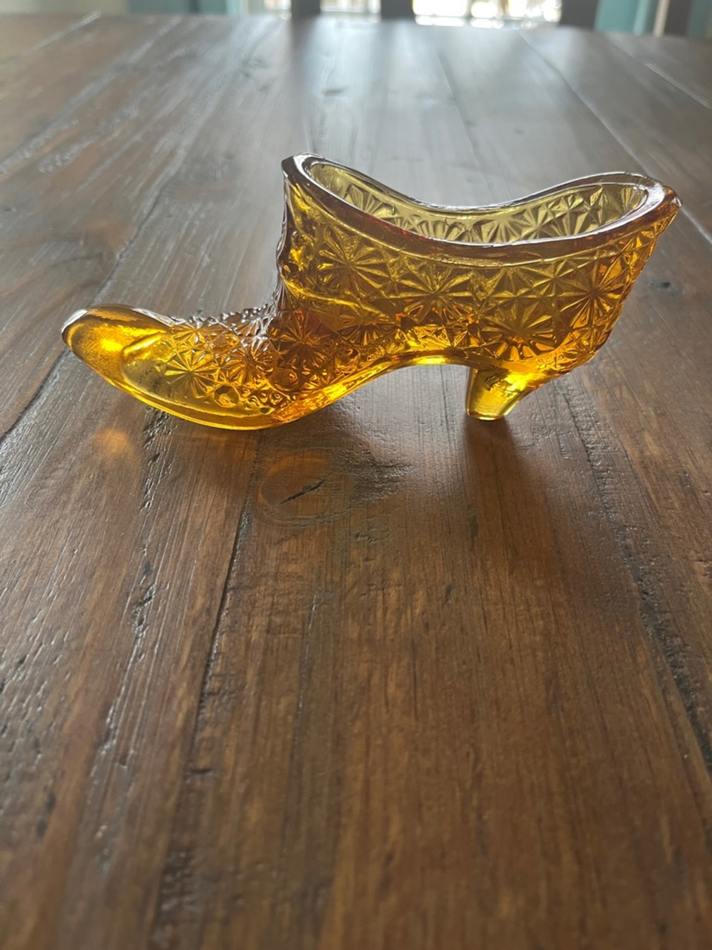 Vintage Fenton Amber Daisy & Button Bow Glass Shoe - Picture 2 of 7